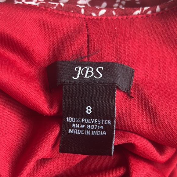 Red and white flowy floral garden party  dress perfect for every season - Picture 8 of 8